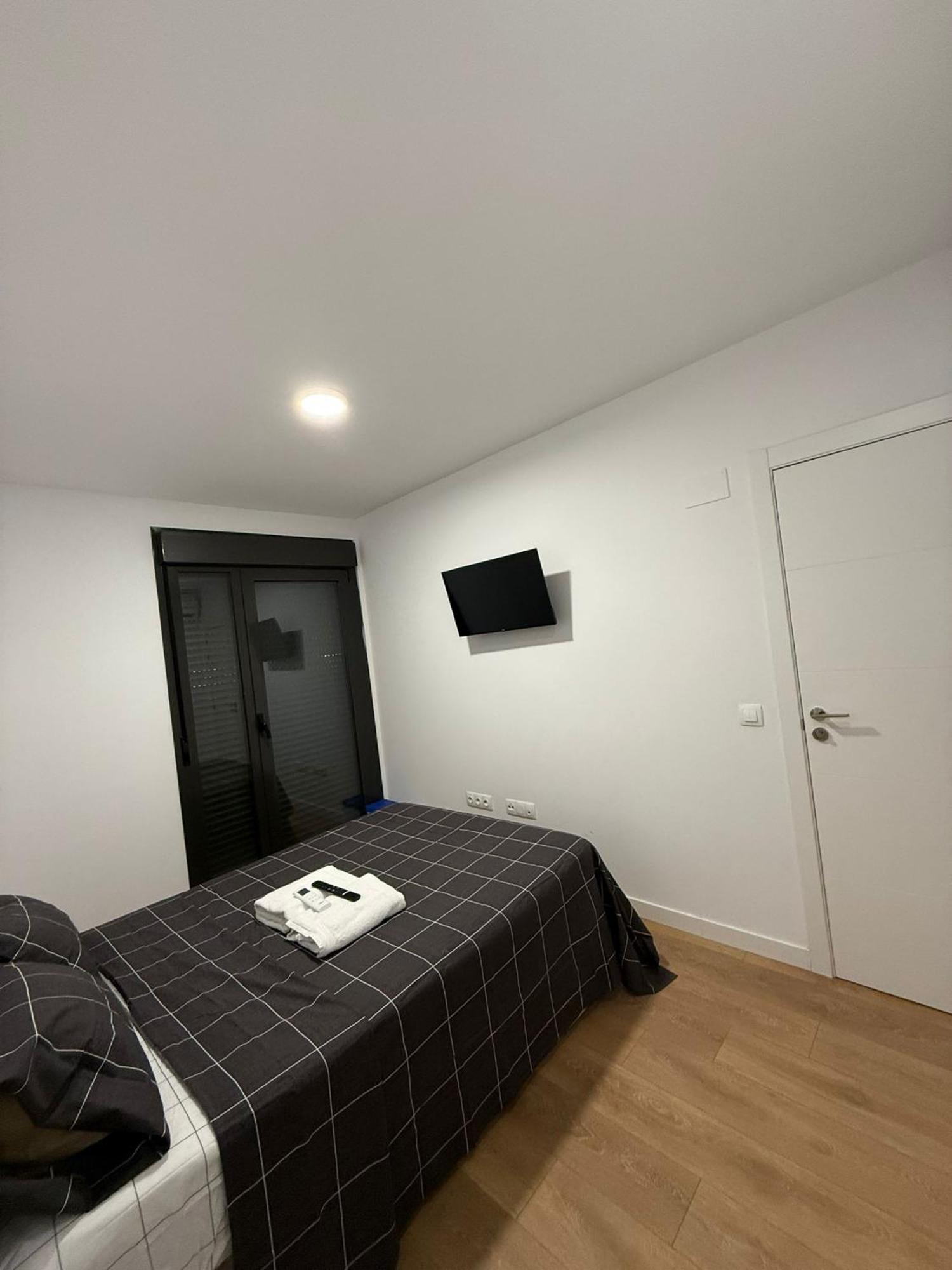 To Room Madrid Porras Luaran gambar